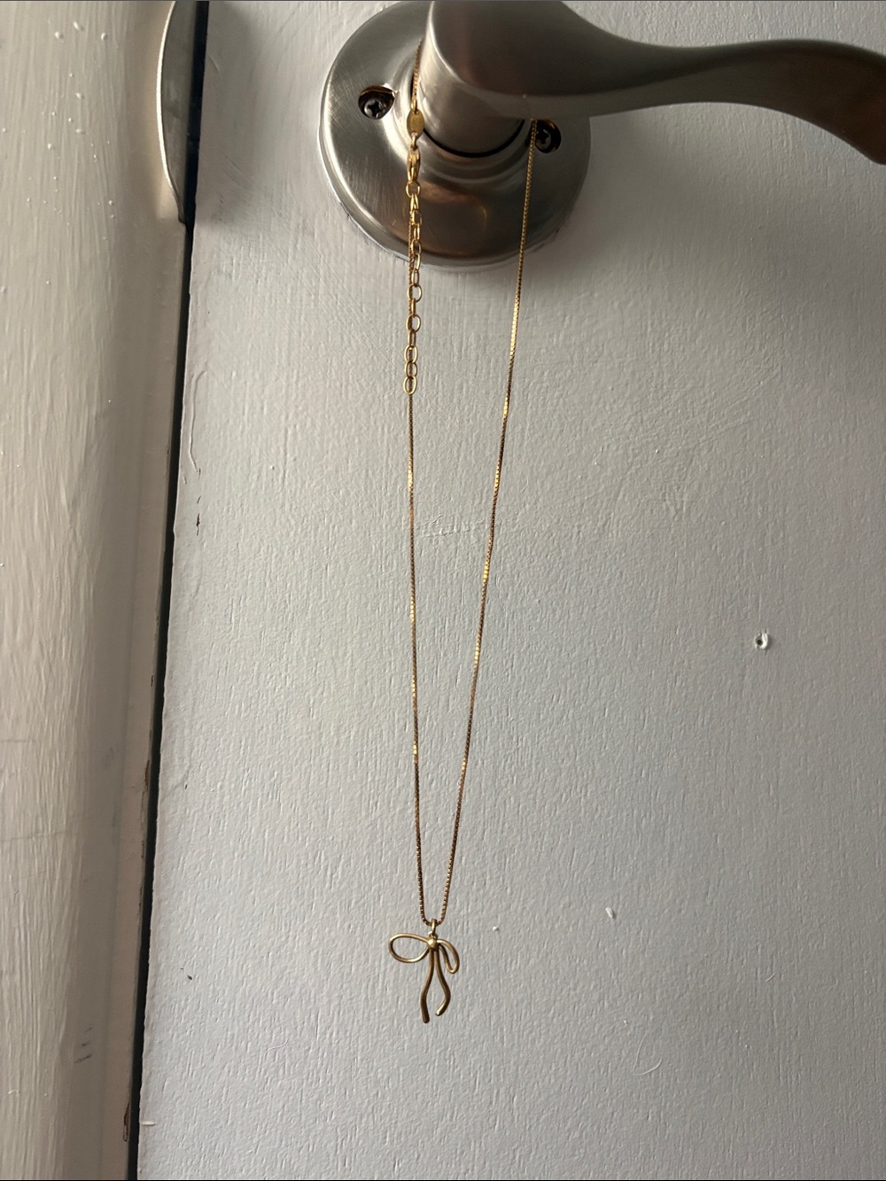 T.J.Maxx Gold Ribbon Bow Pendant Necklace